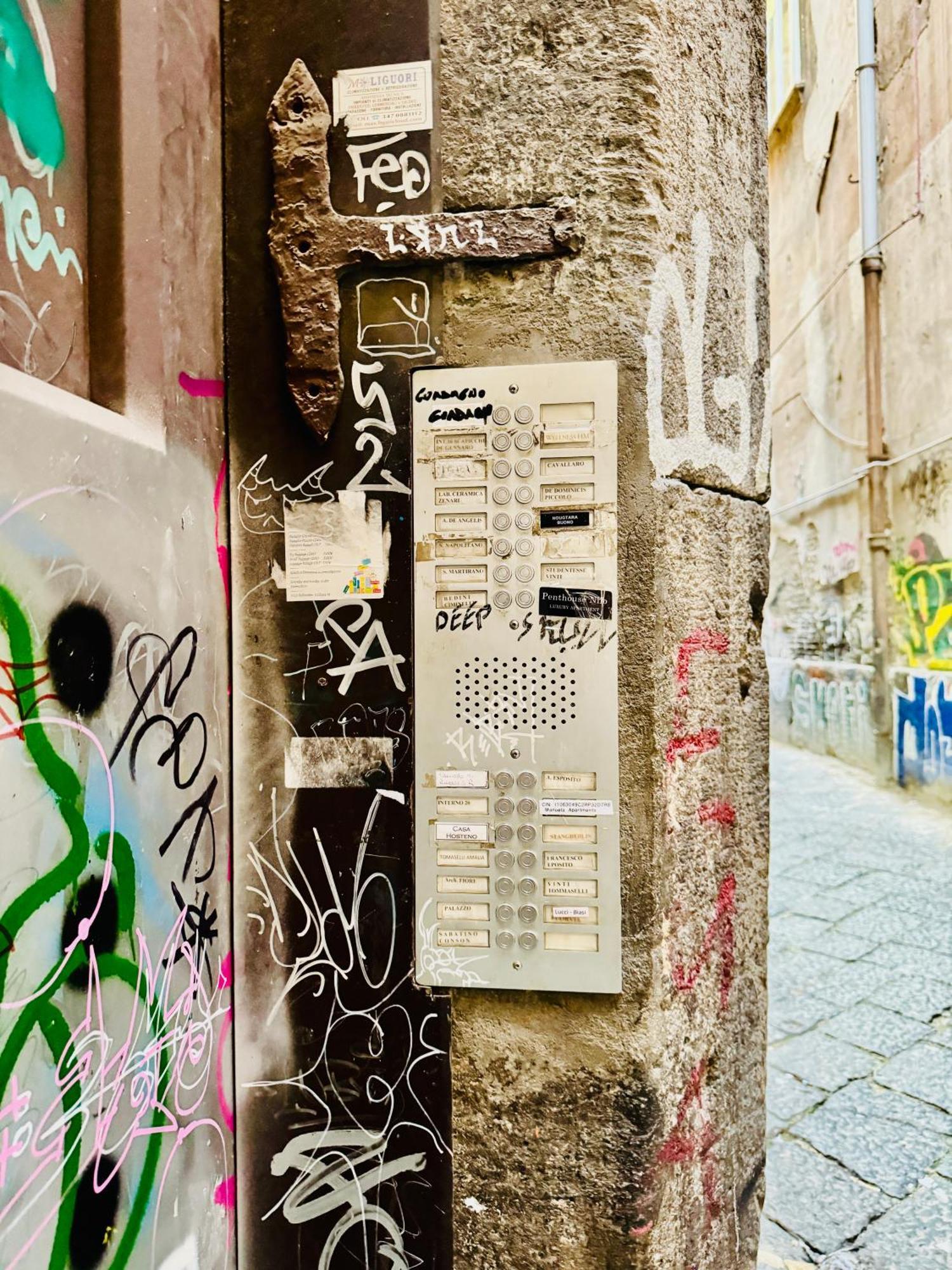 Hub Borgo San Domenico Napoli